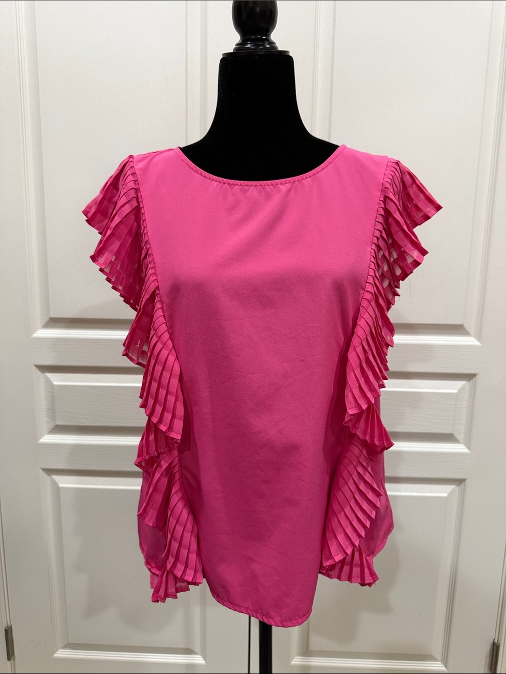 Jealous Tomato Vibrant Pink Pleated Ruffle Sleeve Top